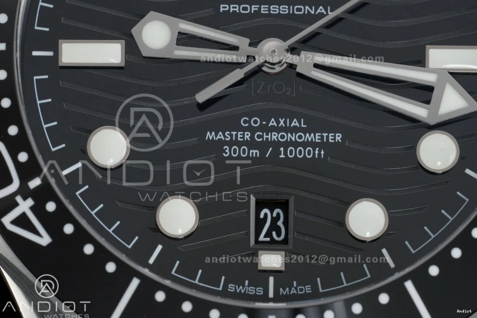 1:1 Edition Black Seamaster Bezel Clone Super Ceramic Asian Dial V4 Best 8800 Diver SS Black On VSF Bracelet 300M 0106